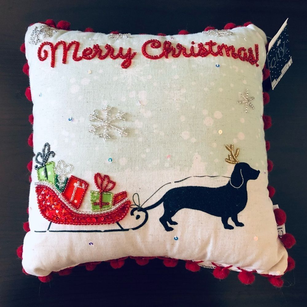 Christmas Dachshund Reindeer Dog Sleigh Beaded Holiday Decor Throw Pillow